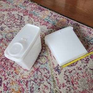 Vintage Tupperware 'Store N Pour'